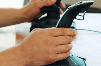 How to Select the Best Joysticks for Flight Simulators?