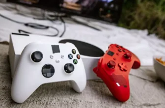 How to Choose Between PlayStation and Xbox?